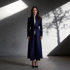 ชุดอาบายะห์พิมพ์ลายจีบผ้าโพลีเอสเตอร์คุณภาพสูงสไตล์ใหม่สำหรับสตรีมุสลิม ดีไซน์หรูหรา รับผลิตตามสั่ง ขายส่ง - Product Image 1