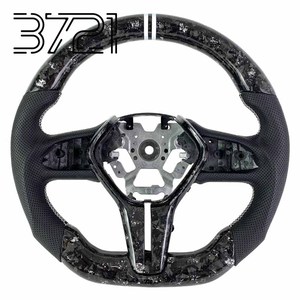 Volante de Fibra de Carbono Forjado con Detalles Plateados y Franja Blanca Personalizada para Infiniti Q60 Q50 QX50 QX55 2017-2025 - Product Image 1