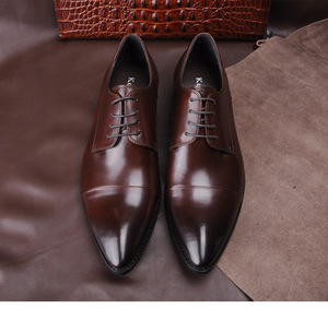 Mocassins en cuir de vachette souple pour hommes, avec détails perforés, design léger, soutien de la voûte plantaire, respirants, pour le business - Product Image 3