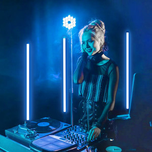 En stock entrepôt USA : Pack de 6 barres lumineuses <span class=keywords><strong>LED</strong></span> sans fil de 1,2 m avec batterie 5000 mAh et support, avec étui, pour éclairage de scène, de fête, de danse et DJ - Product Image 5