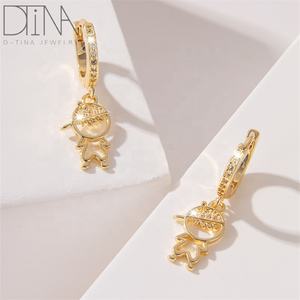 Luxus Glitter 14 Karat Gold Glitter Party Mini-Pflaster Mode Junge Melodie lange Ohrringe Farbe-invarianten wasserdichten Schmuck. - Product Image 3