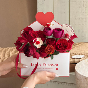 Caja de Regalo con Diseño Romántico para el Día de la Madre, Caja para Arreglos Florales, Caja para Regalos con Forma de Ramo, Caja Portátil para Flores y Perfumes - Product Image 3