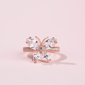 Anello Nuziale a Farfalla per Donne, Stile Sposa Europeo e Americano, Elegante Gioiello da Dito alla Moda - Product Image 5