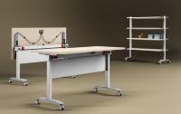Table de formation modulaire moderne à plateau rabattable sur mesure avec roulettes verrouillables, idéale pour les réunions au bureau et à l'école