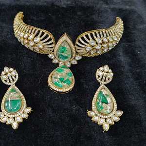 Collier Moissanite Kundan combinaison costume couleur assortie collier de mariage avec boucles d'oreilles - Product Image 5