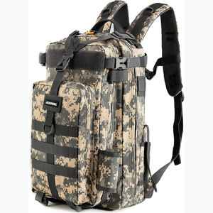 Sac à dos de pêche gratuit - Le sac de rangement tactique de pêche Voyager - Sac léger et compact pour la pêche - Product Image 1