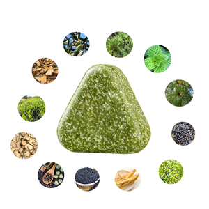 <span class=keywords><strong>Savon</strong></span> Shampooing Artisanal aux 12 Plantes Herbacées 120g Propriétés Antiseptiques et Fortifiantes pour les Cheveux à Base de Feuille de Platycladus et d'Acides Aminés Naturels - Product Image 2