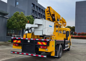 Camión Cesta Aislado de Servicio Pesado de 22m con Pluma Telescópica Hidráulica y Aislamiento de 70KV para Trabajos de Energía y Servicios Públicos - Product Image 6