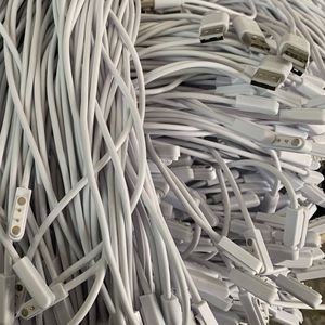 Cable de Carga Magnético de PVC de 4 <span class=keywords><strong>Pines</strong></span> para Reloj Inteligente, Distancias de <span class=keywords><strong>2</strong></span>.5/<span class=keywords><strong>2</strong></span>.84/4.0/7.62 mm, <span class=keywords><strong>Cargador</strong></span> USB <span class=keywords><strong>Universal</strong></span> Novedoso de <span class=keywords><strong>2</strong></span> <span class=keywords><strong>Pines</strong></span> - Product Image 5