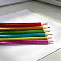Ensemble de crayons personnalisés certifiés EN71 ISO, crayons triangulaires en plastique de couleur métallique HB avec gomme, 7,5 pouces, vente en gros directe d'usine