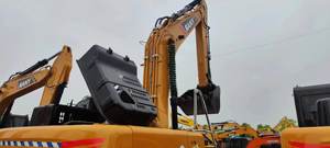 Mini-excavatrice Sany 215 d'occasion (90 % neuve) à vendre – Matériel de construction de haute qualité, très demandé - Product Image 2