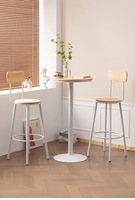 Tabouret de bar vintage en bois avec dossier, table haute ronde assortie, ensemble de meubles de comptoir de pub industriels