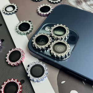 Protecteur d'objectif de caméra Shining Diamond <span class=keywords><strong>Gear</strong></span> Film d'objectif de caméra en verre trempé en métal individuel pour IPhone 13 14 15 16 17 Pro Max - Product Image 1