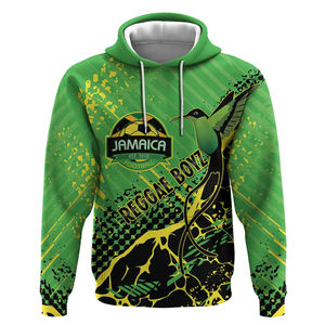Sweat à capuche de football de la Jamaïque pour homme-Reggae <span class=keywords><strong>Boyz</strong></span> All-Over Print | Colibri et ballon de football graphique | Sweat-shirt vert/jaune/<span class=keywords><strong>noir</strong></span> - Product Image 1