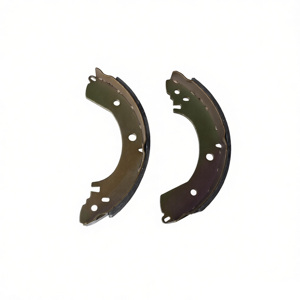 PIÈCES AUTO Plaquettes <span class=keywords><strong>de</strong></span> frein 04495-26240 04495-04010 04495-26240 pour TOYOTA HIACE Meilleure qualité Accepte la personnalisation - Product Image 3