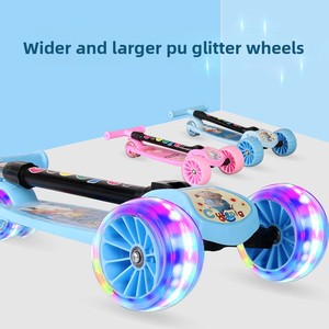 Patinete Infantil con Tabla Extra Ancha, Altura Ajustable, Luces, 3 Ruedas, Plegable, para Niños de 3 a 6 Años - Product Image 2