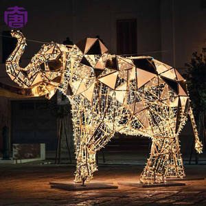 Sculpture d'éléphant 3D LED extérieure, indice de protection IP65, lumières de Noël pour décorations de rue et de centres commerciaux - Product Image 2
