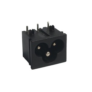 Conector de Entrada de Corriente CA IEC 60320 C6, Conector Tipo Mickey Mouse/Trébol para Montaje en Panel, 2.5A 250V~ 3 Pines - Product Image 6