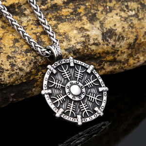 Yunnique-collar con colgante de brújula vikinga de acero inoxidable para hombre, joyería de diseño geométrico, accesorio de moda - Product Image 2