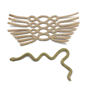 Tali Sepatu Berkilau Kustom dengan Aksesoris Gesper dan Aksesoris Berlian Imitasi untuk Sepatu - Product Image 3