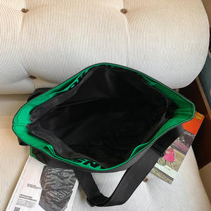 Bolsa de Gimnasio Multifuncional Moderna y Elegante, Bolsa de Viaje, Bolsa de Fin de Semana, Bolsa de Lona Informal y Versátil, Bolsa de Viaje - Product Image 4