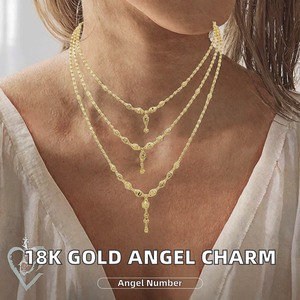 Collar de triple capa chapado en oro con colgante de circonita con número y cadena de cuentas para mujer, ideal como regalo o para fiestas. - Product Image 2