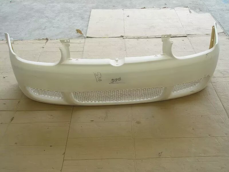1999-2005年式 フォルクスワーゲン ゴルフ4 2ドア/4ドア R32 ボディ