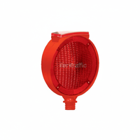 Feu de signalisation solaire rouge B2B en gros, clignotant unidirectionnel à LED, matériau PC, protection IP55, prisme haute intensité pour le sol