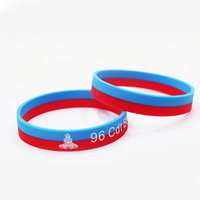 Échantillon Gratuit Meilleurs Cadeaux Promotionnels Nouveau Design Bracelet en Silicone Superposé Étanche Fait Main Couleurs Personnalisées Disponibles pour Noël