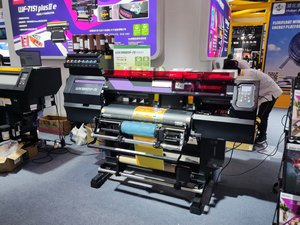 เครื่องพิมพ์อิงค์เจ็ท Mimaki UJV300DTF-75 UV DTF รุ่น UJV300DTF-75 เครื่องพิมพ์ DTF UV ยี่ห้อ Mimaki - Product Image 2