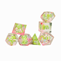 Jeu de dés polyédriques transparents à bords vifs, 7 pièces, directement de l'usine, pour jeux de table, avec noyaux colorés, 4 à 20 faces