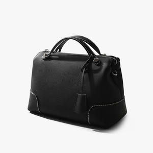 Bolso de Hombro de Cuero Genuino Personalizado OEM <span class=keywords><strong>ZAMO</strong></span> para Mujer, Estilo Vintage de Lujo, Impermeable, con Cierre de Cremallera y Asa Suave - Product Image 6