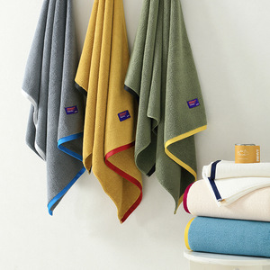 Nueva <span class=keywords><strong>toalla</strong></span> de baño unisex para adultos de algodón puro con bloques de color, 70*140, suave, gruesa para otoño e invierno, <span class=keywords><strong>600</strong></span> <span class=keywords><strong>gramos</strong></span>, absorbente. - Product Image 2