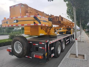 Vente chaude 50 tonnes grues <span class=keywords><strong>de</strong></span> construction d'occasion camion-<span class=keywords><strong>grue</strong></span> à bas <span class=keywords><strong>prix</strong></span> QY50k XCT50 <span class=keywords><strong>grue</strong></span> <span class=keywords><strong>de</strong></span> camion d'occasion - Product Image 3