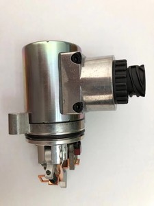 Dieselmotoronderdelen Solenoïde 04286363 voor motor uit 2011 - Product Image 4