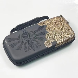 Bolsa de Viaje Portátil para <span class=keywords><strong>Nintendo</strong></span> <span class=keywords><strong>Switch</strong></span> OLED, Material PU Resistente, Color Negro, <span class=keywords><strong>Funda</strong></span> <span class=keywords><strong>Protectora</strong></span> con Cierre y Asa de Transporte - Product Image 1