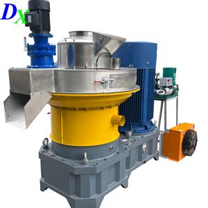 Bon Fournisseur Granulateur Vertical à Anneaux Type 560 <span class=keywords><strong>d</strong></span>'<span class=keywords><strong>Occasion</strong></span> 1500kg/h à Bas Prix pour Alimentation en Bois - Product Image 1