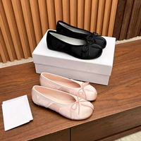 Chaussures Tabi à bout fendu, nouveau style d'été pour femmes, chaussures respirantes en soie et satin, chaussures plates décontractées type ballerines