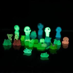 Miniatura de Resina para Paisajes, Figura de Dibujos Animados, Creativa, Luminosa, Alienígena, Hada Pequeña, Muñeca de Anime, Decoración de Escritorio - Product Image 4
