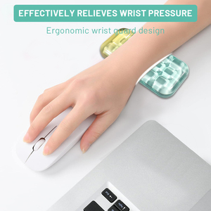 Hoàn Chỉnh Trong Suốt Pha Lê Gel Thiết Kế Mới Chuột Chơi Game Pad Tùy Chỉnh Bàn Phím Silicone Cổ Tay Phần Còn lại Chuột Pad Cho Nhà Văn Phòng - Product Image 4