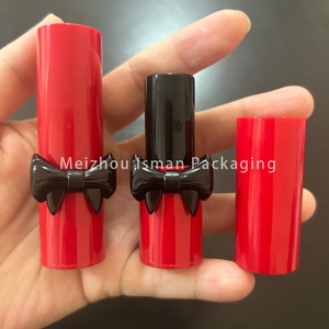 Tube de gloss à lèvres en forme de nœud unique ISMAN 3ml 5ml, emballage de <span class=keywords><strong>rouge</strong></span> à lèvres mignon en forme de papillon, conteneur rose <span class=keywords><strong>bleu</strong></span> <span class=keywords><strong>rouge</strong></span> violet, logo personnalisé - Product Image 4