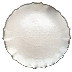 Bandeja de vidro Yunzhifan irregular de 33 cm prato ocidental com borda dourada branca