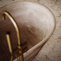 Baignoire à débordement en travertin naturel contemporain Kumusi Furniture avec drain