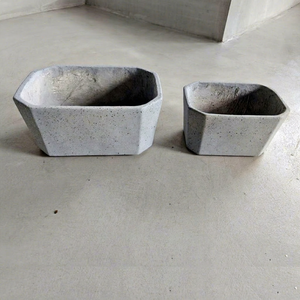 Factory Wholesale Outdoor Indoor Cement Planter <b>Pot</b> Flower <b>Pots</b> - Product Image 1