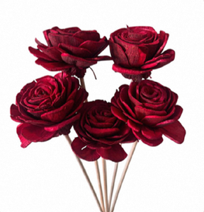 Arreglo Floral Shola Beauty Rose de 6 cm, Flores Rojas Realistas Hechas a Mano, Estilo Natural, Cosmico Ventures, para Bodas, Hogar y Fiestas - Product Image 1
