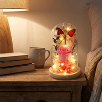 Rose éternelle en verre sous cloche, rose rose éternelle faite à la main avec lumière LED et base en bois, cadeau pour elle, maman, petite amie