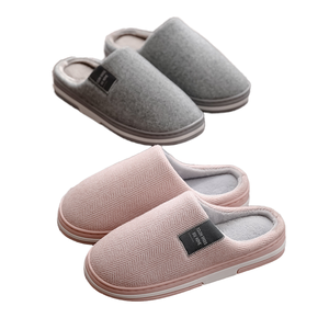 Chaussons d'hiver pour femmes, doux et chauds, avec doublure en peluche, anti-statiques, antidérapants, plateforme respirante pour couple - Product Image 1