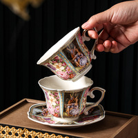 Ensemble tasse à café et soucoupe en céramique vintage à bordure dorée et motif floral, tasse à thé rétro esthétique pour la vente en gros transfrontalière