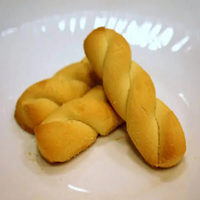 Machine à biscuits Ying Machinery Lemon Twist Cookies Biscotti Bicolore Koulourakia, nouvelle, 220v, pour les sucettes en forme de canne, les biscuits au beurre, les biscuits de Pâques