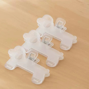Pinza de Plástico ABS Personalizada con Forma de Perro y Gato, 129x78mm, Bonito Clip <span class=keywords><strong>para</strong></span> <span class=keywords><strong>Libros</strong></span> con Diseño de Dibujos Animados, Soporte <span class=keywords><strong>para</strong></span> Papel <span class=keywords><strong>para</strong></span> el Hogar, la Escuela y la Oficina - Product Image 3